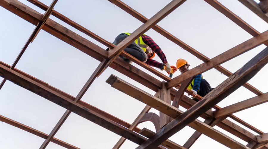 Expert Emergency Roof Repairs services in Midland, OH
